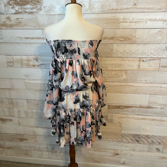 Revolve MISA Freesia off shoulder mini dress size XS - Picture 2 of 7